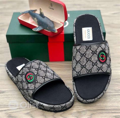 how do gucci slides fit